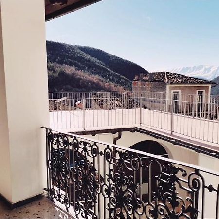 Piazzetta Del Forno Grazioso Bilocale Ad Assergi Ngoại thất bức ảnh